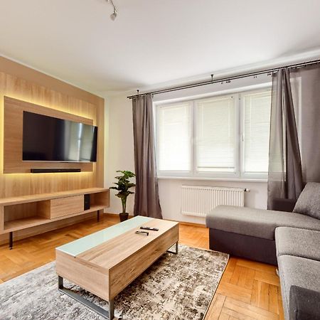 Apartament Kapelanka Cowork クラクフ エクステリア 写真